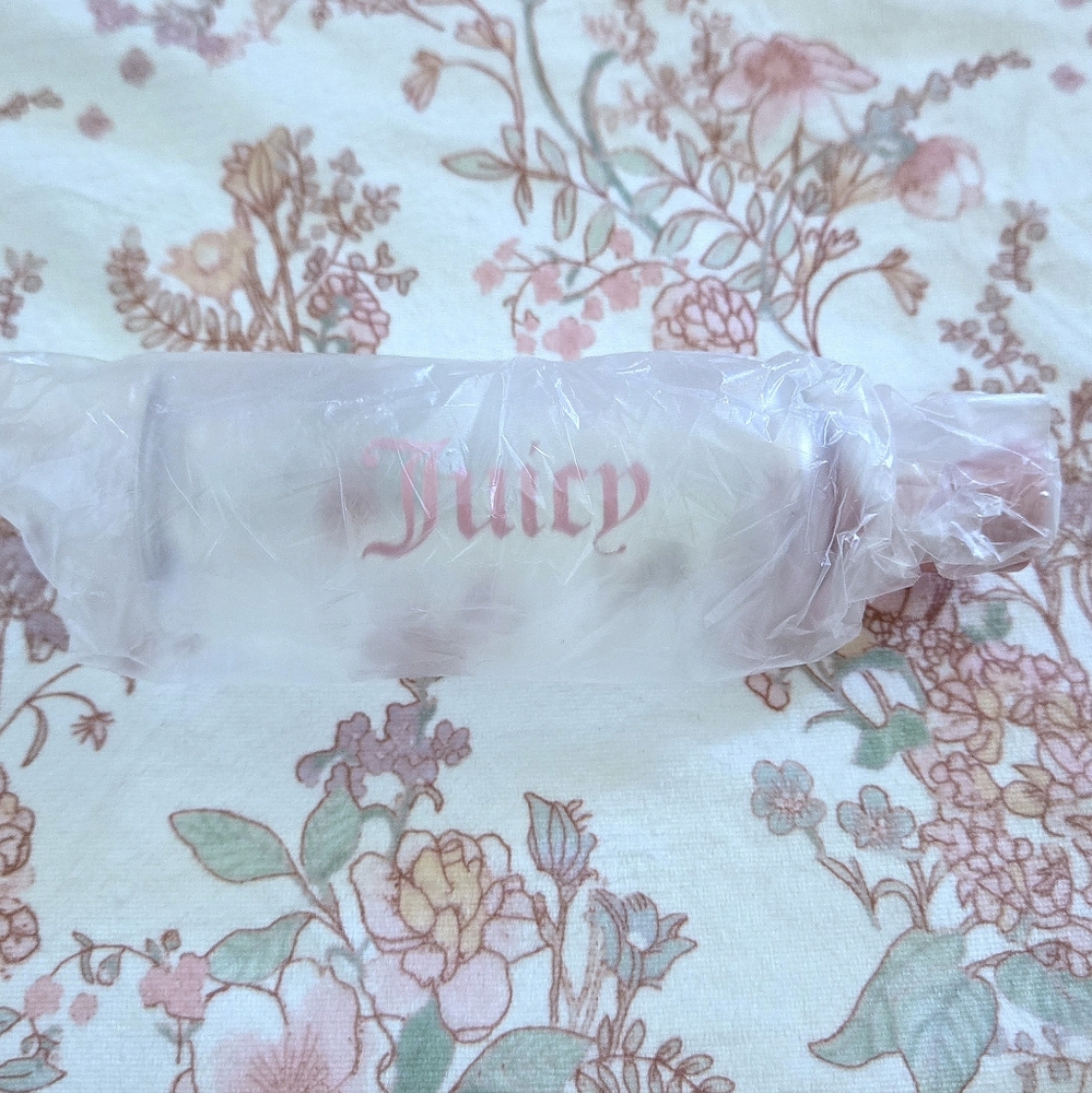Juicy🍊 Couture Travel✈️ Cosmetic Bag👝 - NWT - Picture 13 of 16